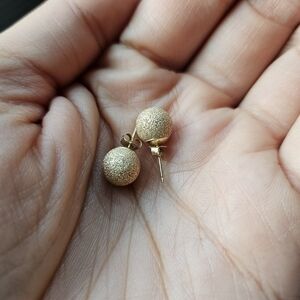 Fnz 14k gold stardust sphere stud earrings 5/16" ball diameter